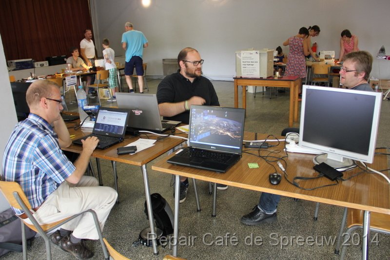 IMG_9952.JPG - bij IT-ers moet alles perfect lopen, daarom dat zij niet gestart zijn dan om 2 uur exact!