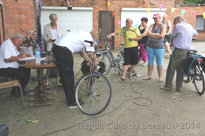 IMG_9992.JPG - gelukkig werkten de graveerders met nummertjes...