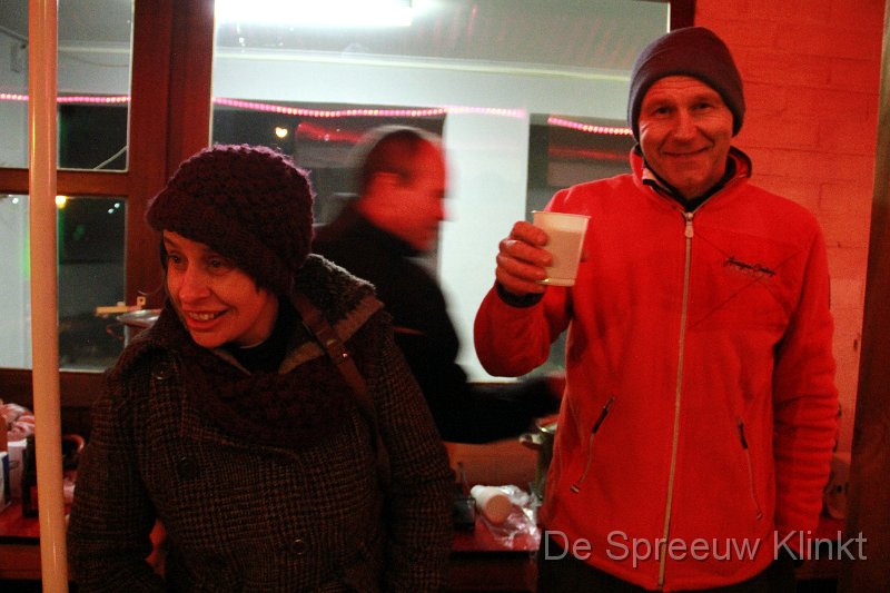 IMG_5768.JPG - moeten jullie ook soep hebben? t'is pompoensoep, ge slaagt er helemaal rood van uit