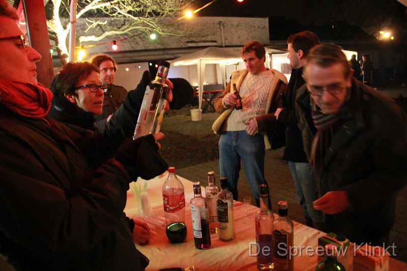 IMG_5815.JPG - is daar ergens nog een slokske in?