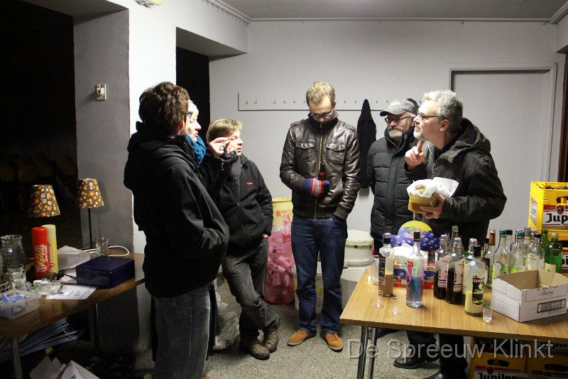 IMG_5837.JPG - en hij deelde een ferme steek uit