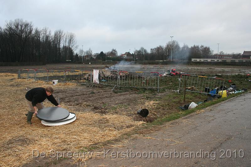 IMG_3582.JPG - de eerste opruimer is al bezig