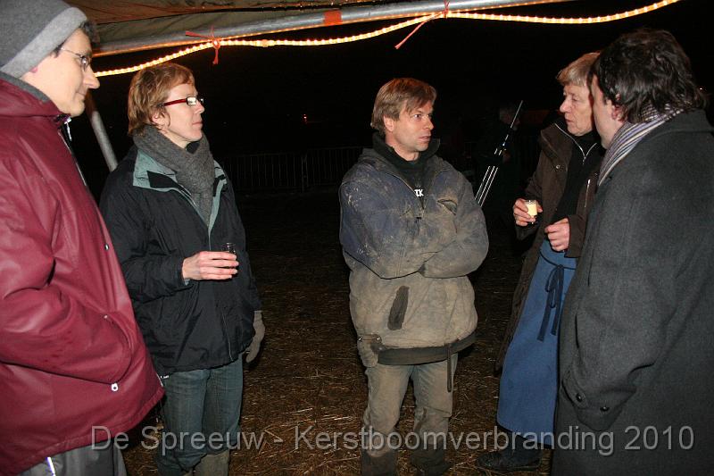 IMG_3572.JPG - diene heeft precies te diep in het slijk gezeten