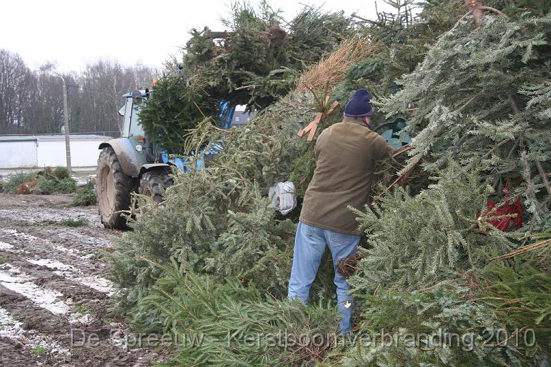 IMG_3300.JPG - tiens, ik had mijne tractor toch hier ergens geparkeerd...?