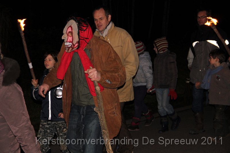 IMG_0307.JPG - en stinken dat die trol doet, zeker in geen zeven weken gewassen