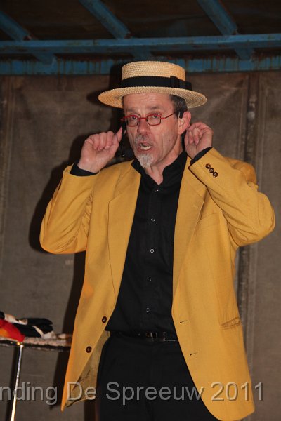 IMG_0371.JPG - gelieve uw oortjes goed open te houden