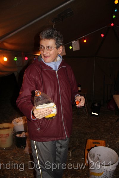 IMG_0620.JPG - oesje, het was een fles frituurolie...! Nu ja, zo te zien heeft het toch gesmaakt...