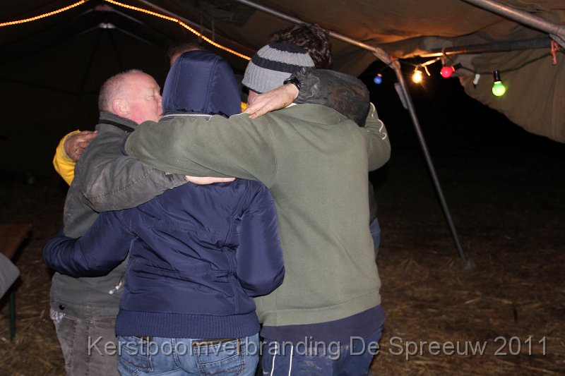 IMG_0621.JPG - dicht bijeen is het warm