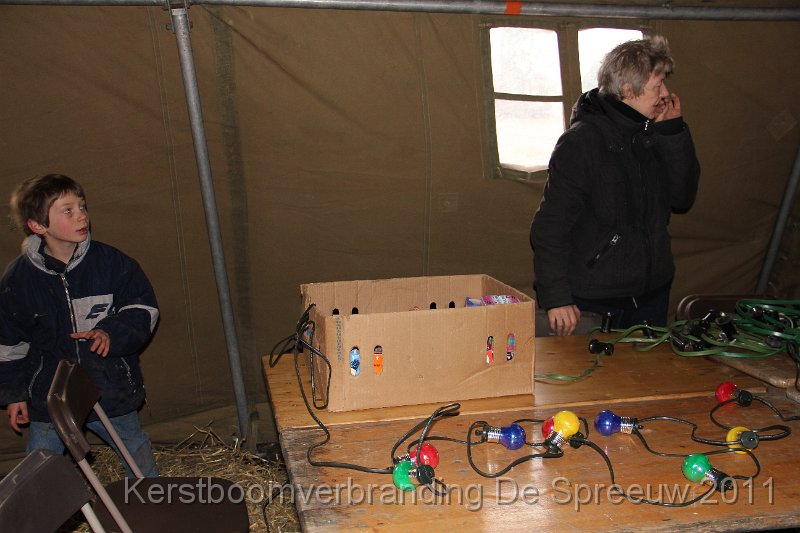 IMG_0148.JPG - kent er iemand iets van ellentriek?