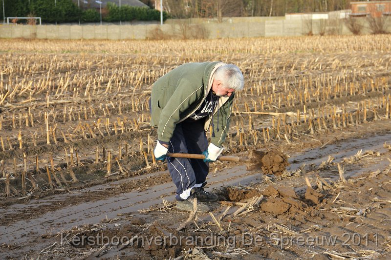 IMG_0237.JPG - en de boer, hij ploegde voort