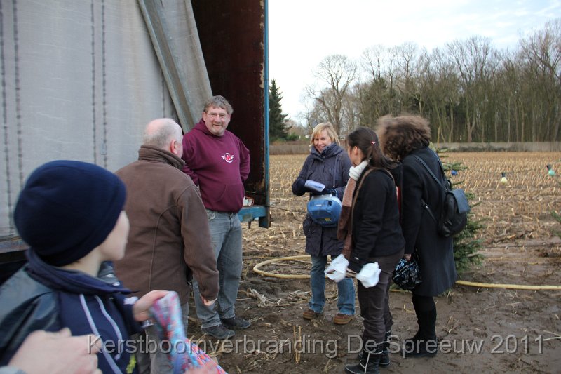 IMG_0256.JPG - menselijke duivel en menselijke heksen