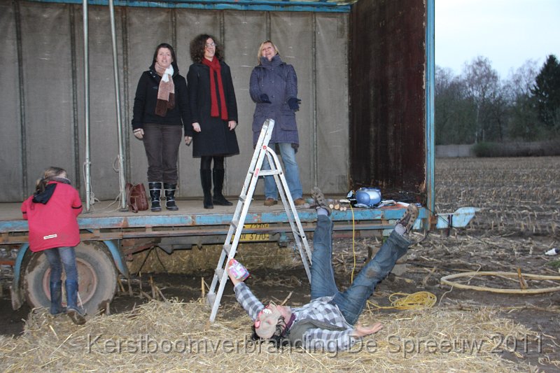 IMG_0264.JPG - waarbij de trol van verbazing omver viel