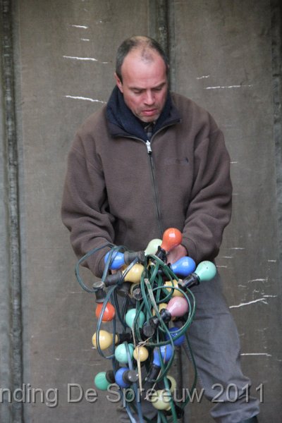 IMG_0649.JPG - lieve help, hoe moet dat nog ontward worden