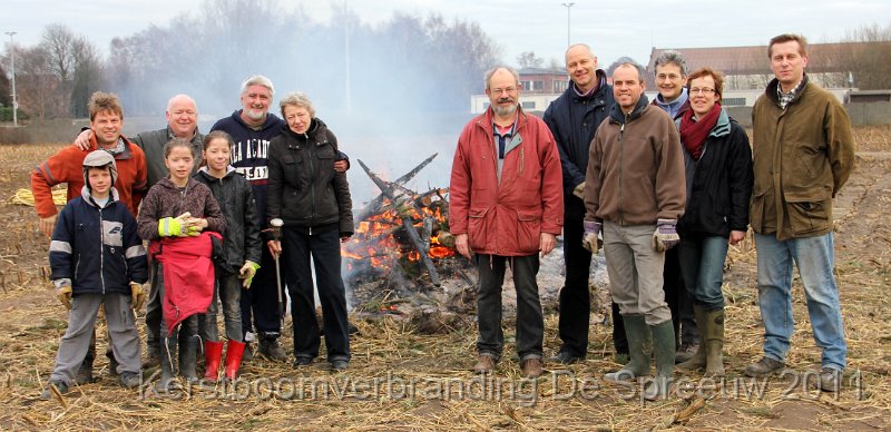 IMG_0689.JPG - dezelfde ploeg, maar nu mocht de fotograaf er ook eens op!