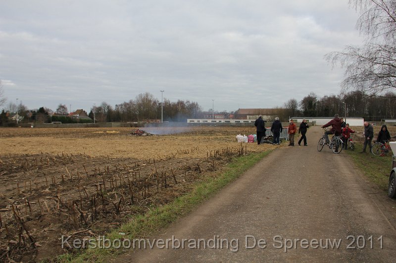 IMG_0691.JPG - alles ingepakt en wegwezen naar moeke de vrouw, want die heeft viskes gebakken!