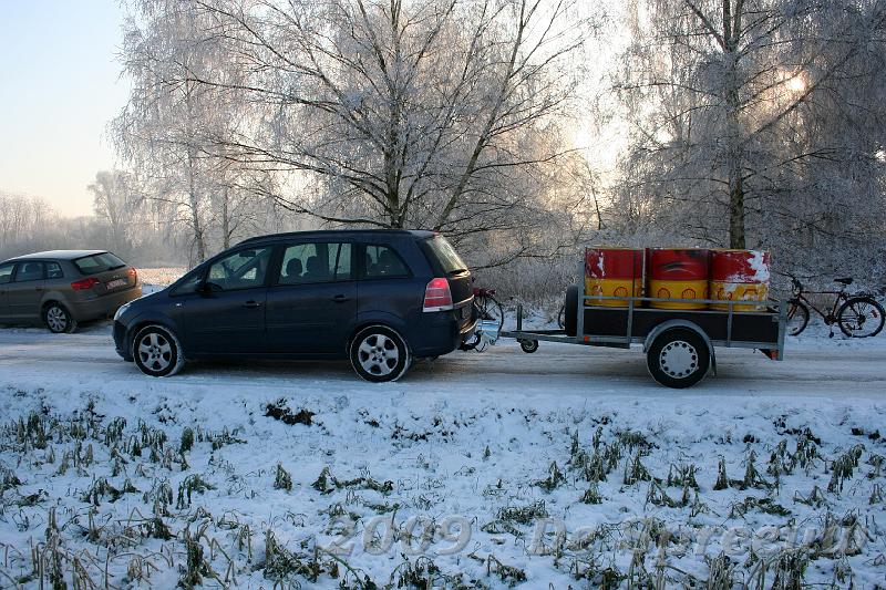 IMG_6821.JPG - in tijden van crisis zijn een paar tonnen olie welgekomen...