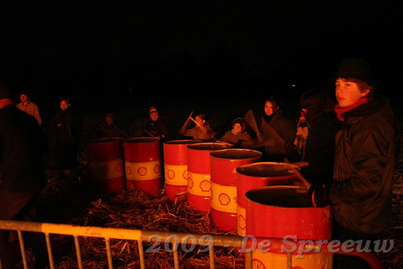 IMG_7040.JPG - de trommels stonden bijwijlen roodgloeiend