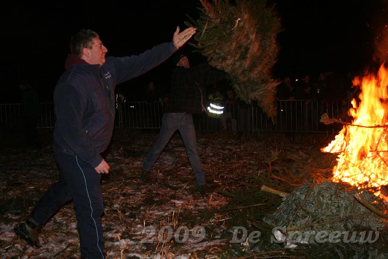 IMG_7069.JPG - zo geven ze de koning zijn handschoenen ook