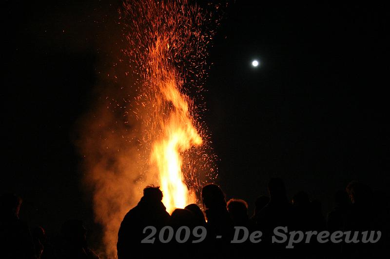 IMG_7079.JPG - 't was verzamelen geblazen, onder de maan