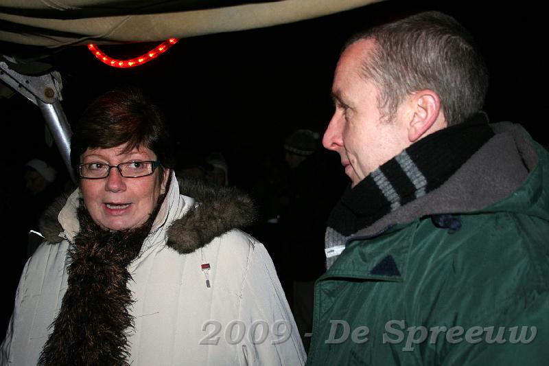 IMG_7095.JPG - de jongeman valt precies ook in de smaak