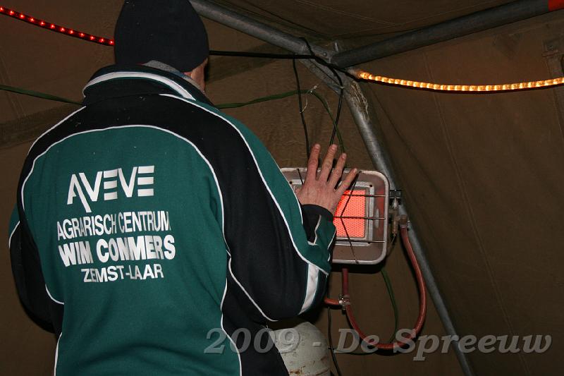 IMG_7158.JPG - da's Wim van de zagerij, hij heeft maar vier vingers...