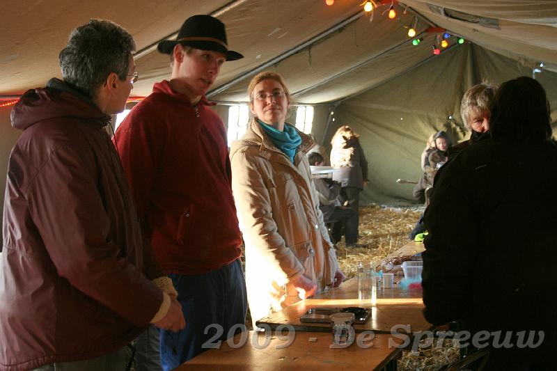 IMG_6959.JPG - eerst even overleggen met menheer Cowboy!