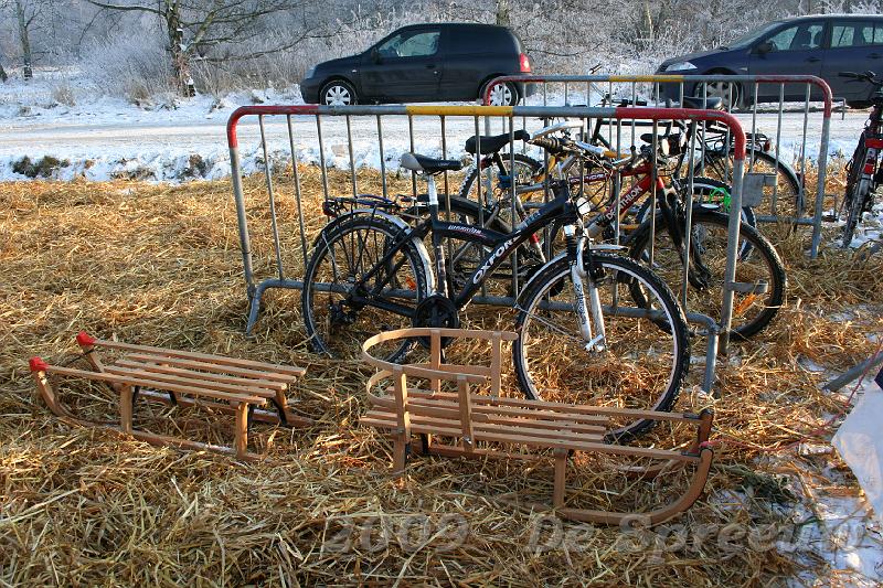 IMG_6988.JPG - ook de parking werd niet vergeten...