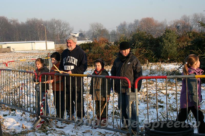 IMG_7001.JPG - de volgende kandidaten verdrongen zich aan de hekken, maar moesten helaas wachten...