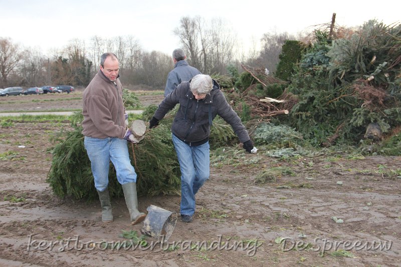 IMG_2082.JPG - met twee leek het wel een stormram die geen hindernissen op hun weg dulden