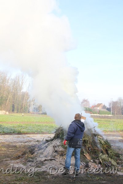 IMG_2922.JPG - en de restanten erop gooien