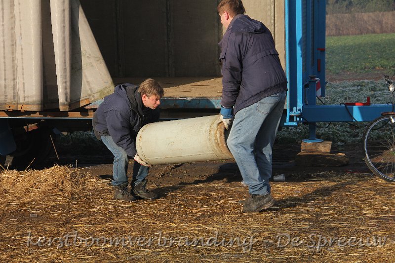 IMG_2925.JPG - het is duidelijk dat gene kant leger is dan de andere kant