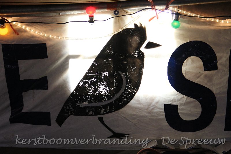 IMG_2335.JPG - maar in dat beest zit precies ook wat de mot