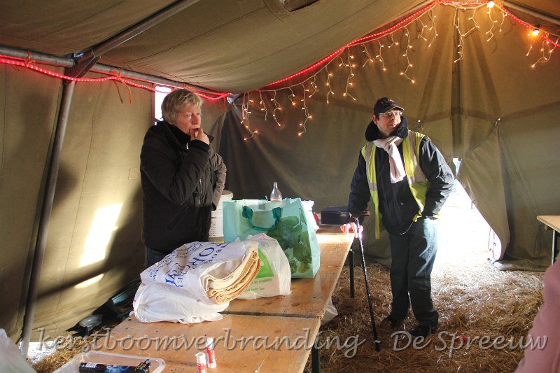 IMG_2360.JPG - hoe gaan we dat nu oplossen?