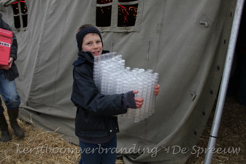 IMG_2401.JPG - een handjevol jeneverglaasjes, laat ze nu maar komen!