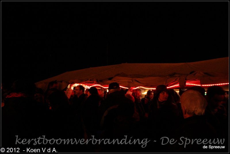 kerstboomverbranding_deSpreeuw2012-011.jpg
