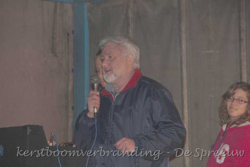 IMG_2498.JPG - een hartelijk welkomswoordje aan alle buren uit de geburen en van ver daarbuiten