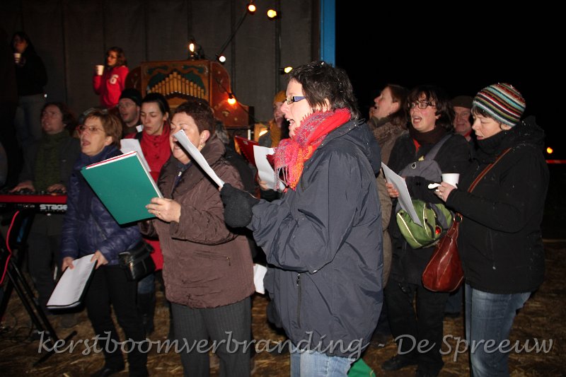 IMG_2657.JPG - zij zongen uit volle borst (al dan niet met siliconen)