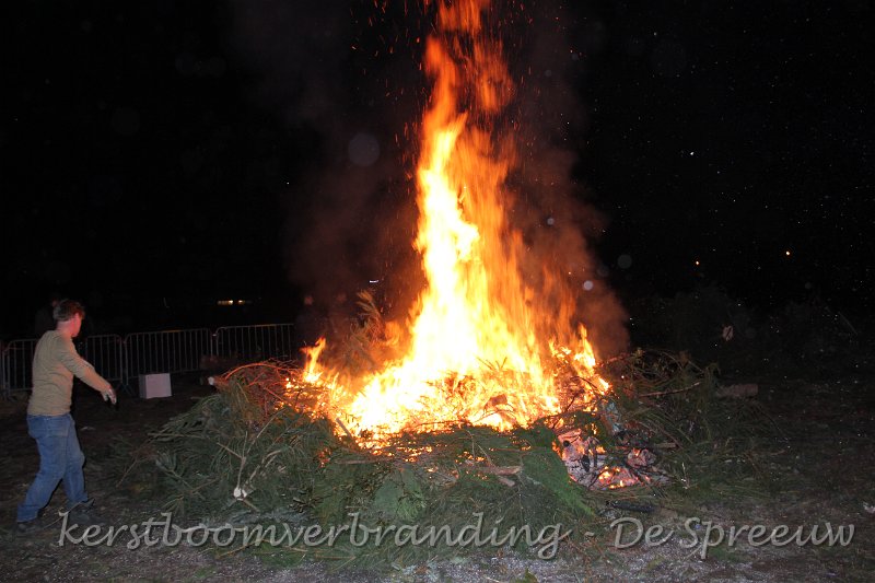 IMG_2668.JPG - wilt ge ze in het vervolg iets verder gooien?