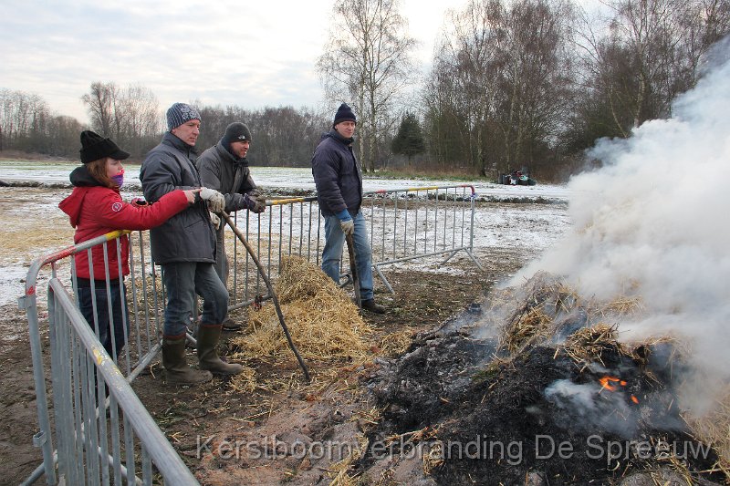 IMG_4294.JPG - is er nu toch nog hooi opgegooid?