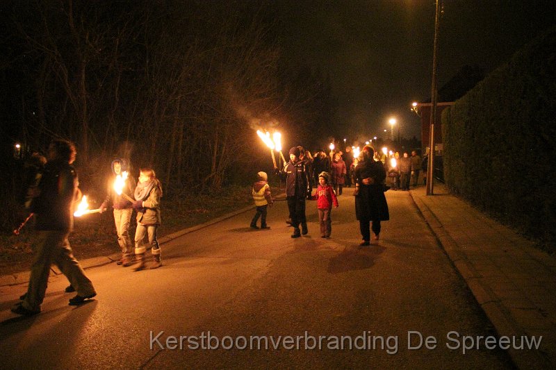 IMG_3854.JPG - ergens halverwege werd er een stop voorzien...