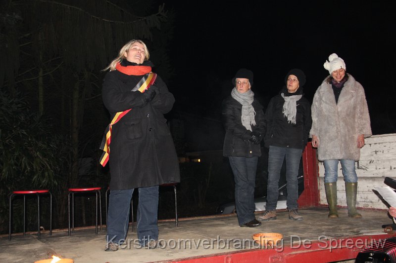 IMG_3880.JPG - die iedereen gerust stelde en van alles beloofde