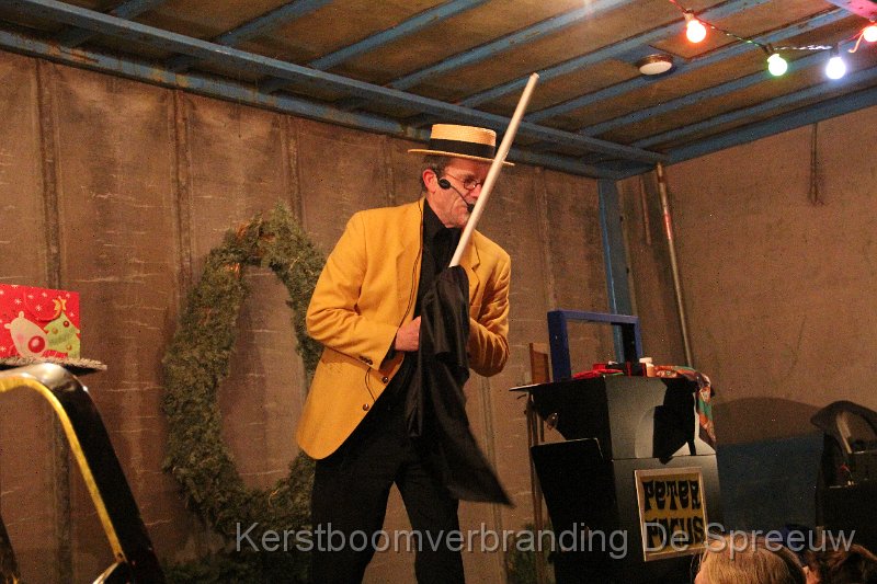 IMG_3975.JPG - van een witte toverstaf ne ...