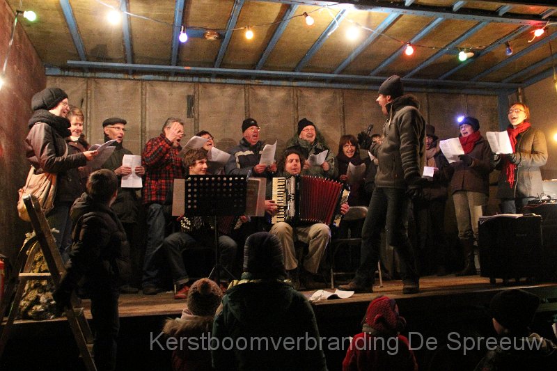 IMG_4052.JPG - en volume dat die mannen hadden