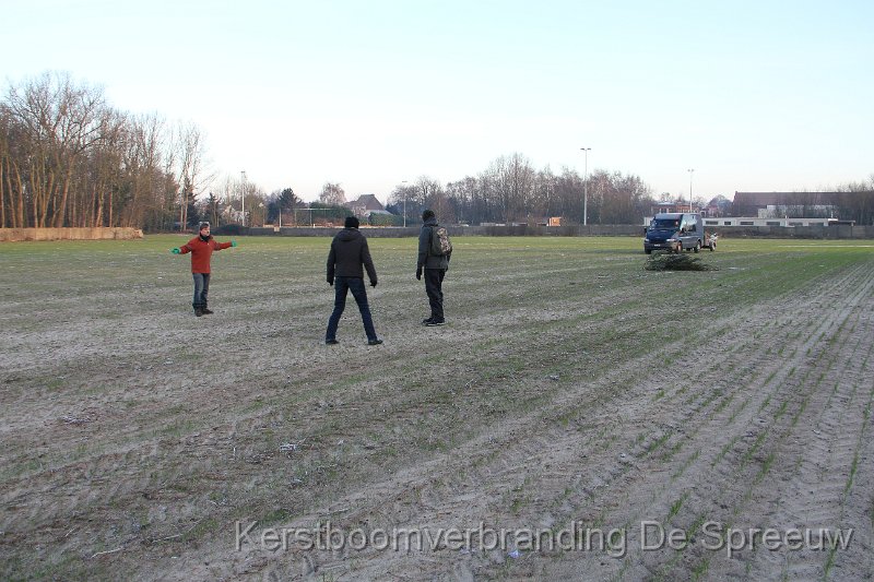 IMG_3333.JPG - de eerste vraag: waar komt het vuur?