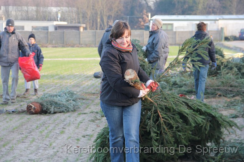 IMG_3424.JPG - ieder had zo zijn handen vol