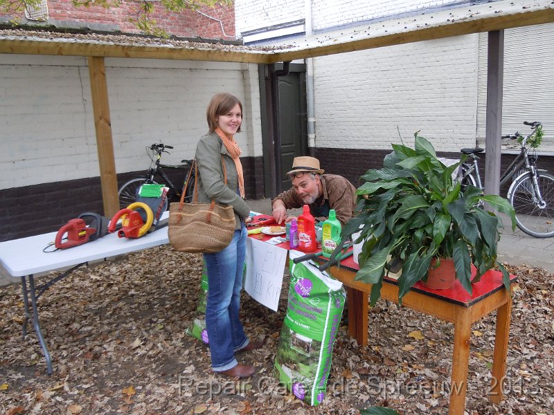 DSCN2721.JPG - een toetje met gemalen kip, heerlijk