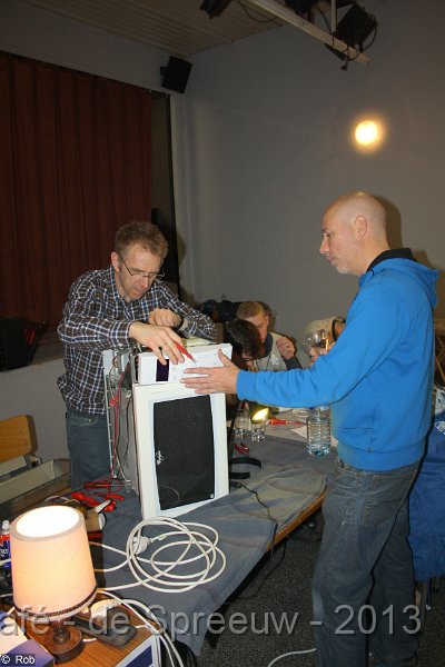 IMG_0009.jpg - edoch, ook hier werd uiteindelijk een mouw aangepast