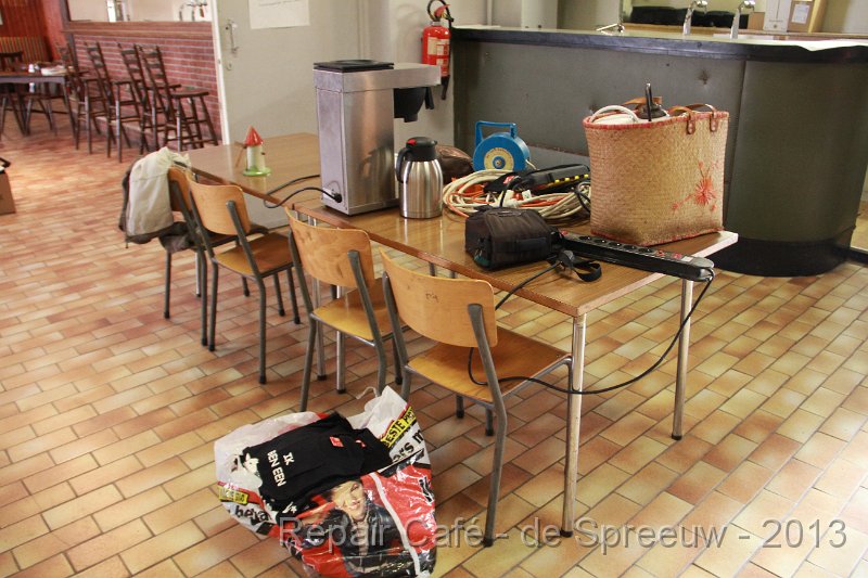 IMG_4539.JPG - de eerste attributen al dan niet om te repareren