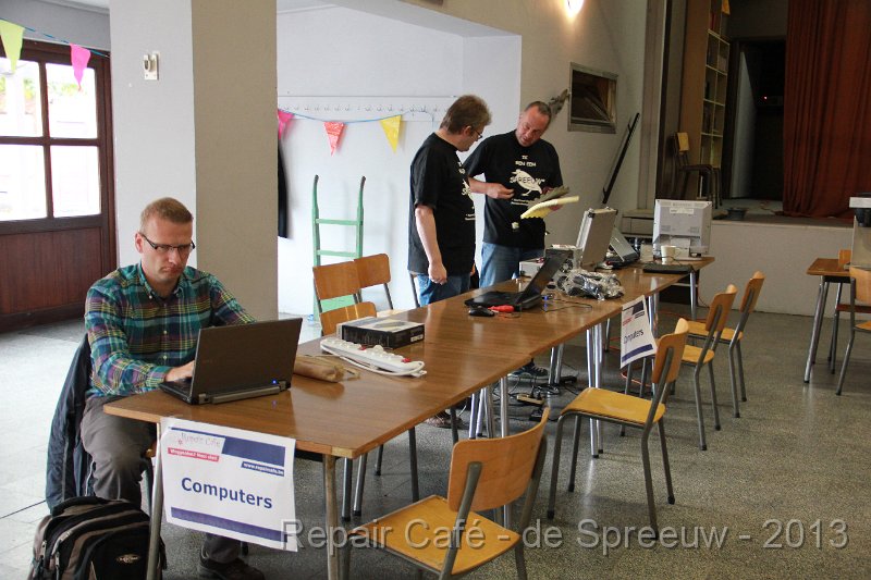 IMG_4555.JPG - het ICT-centrum van de Spreeuw