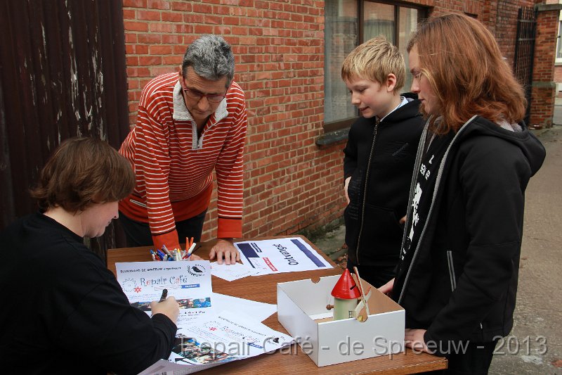 IMG_4571.JPG - dus dat wordt hier de ontvangstbalie